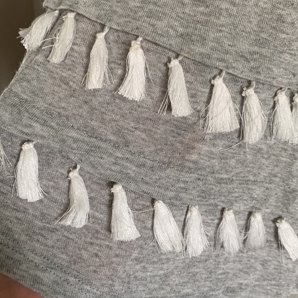 H&M Tassel T-shirt - Picture 3 of 5